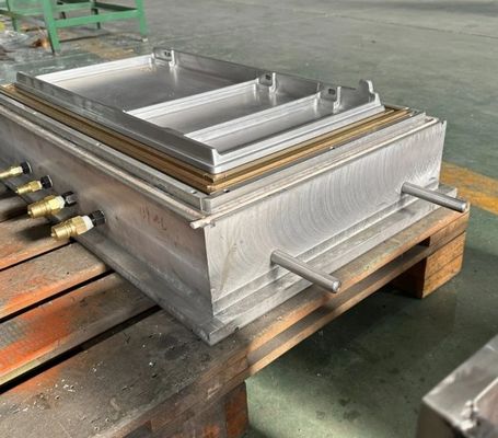 ABS / PA66 / PP / PC / PMMA Plastic Vacuum Forming Door Mould